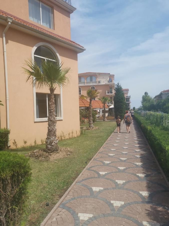 Hacienda Beach Apartment Mit Meerblick Sozopol Ngoại thất bức ảnh
