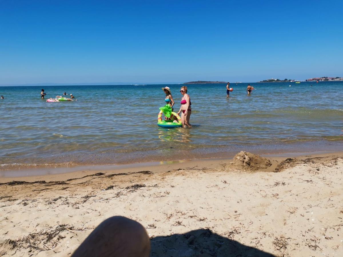 Hacienda Beach Apartment Mit Meerblick Sozopol Ngoại thất bức ảnh